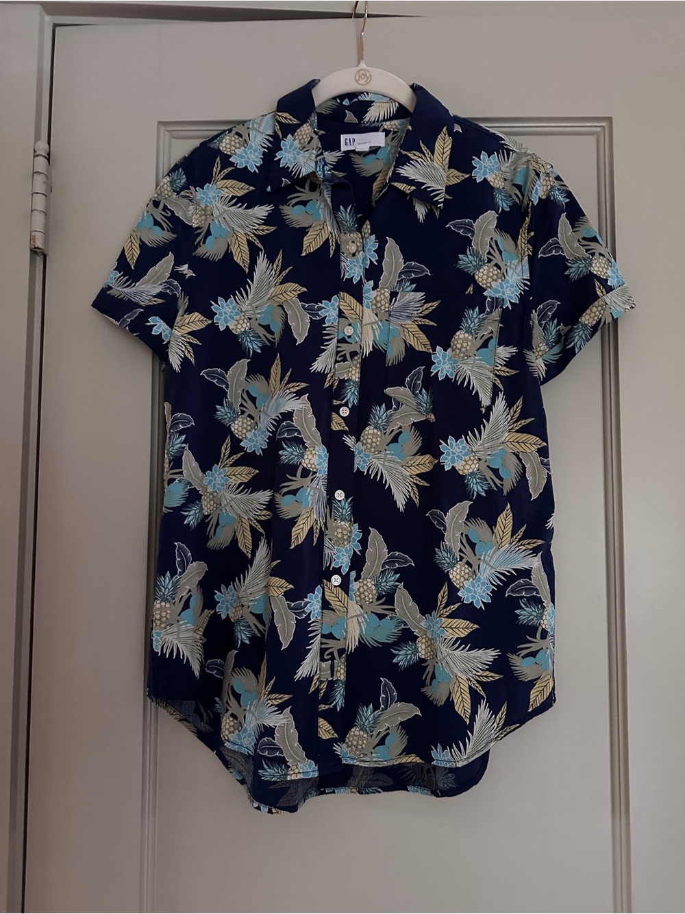 GAP Unisex Navy Floral Short-Sleeve Button-Up Shirt